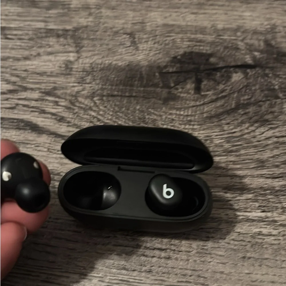 Beats by Dre compact sleek